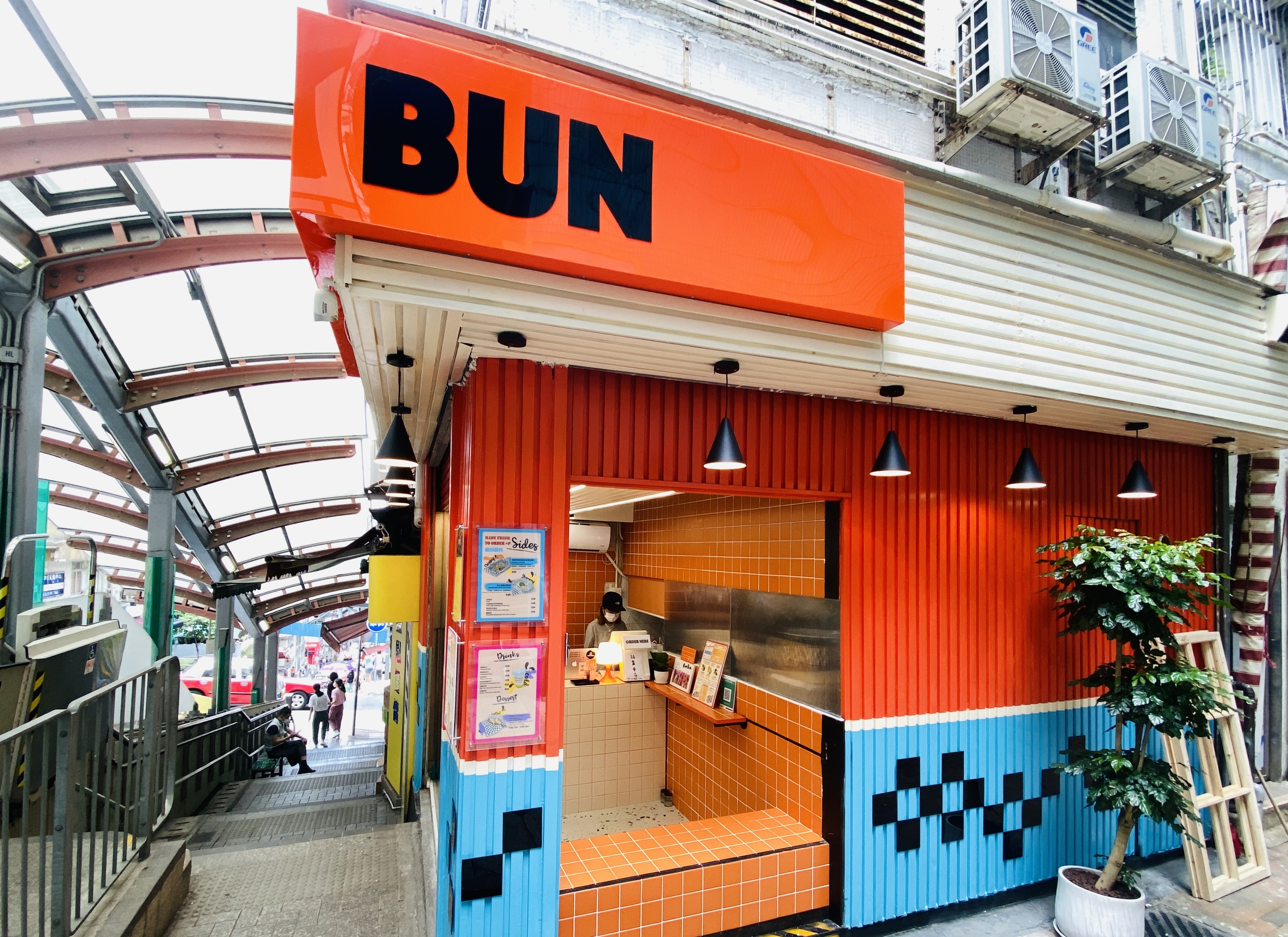 香港做包裹转运还在靠人工？这套自动化流程，让我在西环小铺多赚4万/月